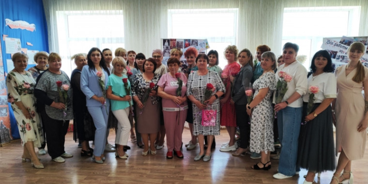 В Славяносербске состоялось мероприятие, посвященное Дню библиотек. В Славяносербске состоялось мероприятие, посвященное Дню библиотек.