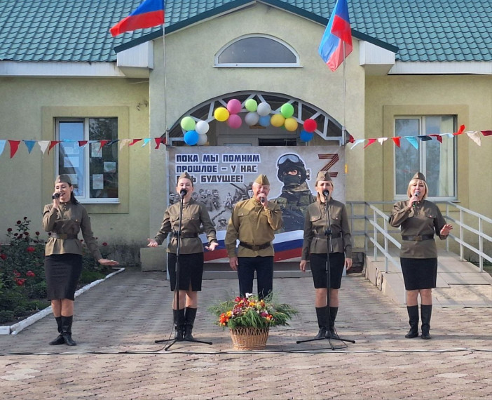 В Сабовке состоялось патриотическое мероприятие «Воины всех времен». В Сабовке состоялось патриотическое мероприятие «Воины всех времен».
